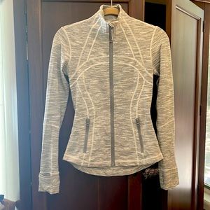 Lululemon Define Jacket size 4 grey
